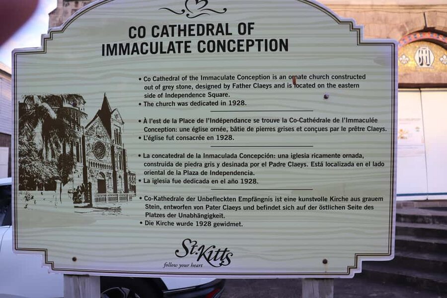 Basseterre: St. Kitts Highlights Driving Tour - Basseterre’s stonework and civic history