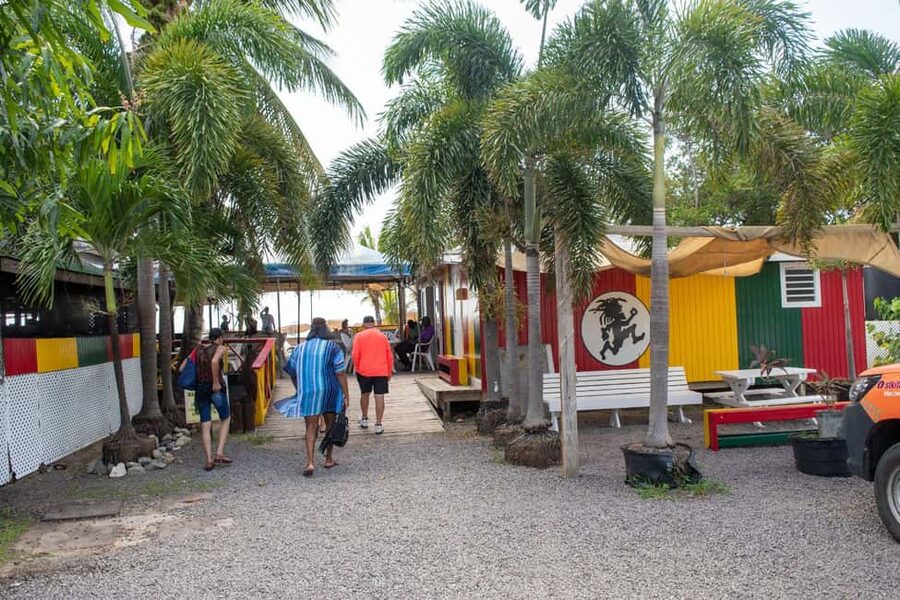 Cockleshell: Beach Excursion, Snorkeling, and Scenic Views - Packing advice for the sun and salt water