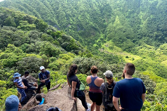 Hike St. Kitts: Highest peak Mount Liamuiga Volcano - Six checkpoints on a steep volcanic trail