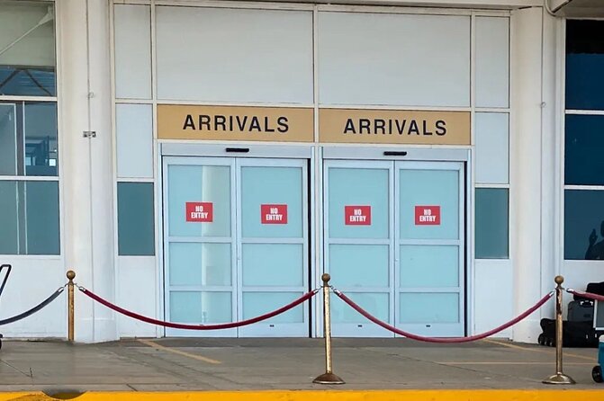 Ken’s Round Trip Airport Shuttle - Meeting your driver at Robert L. Bradshaw International Airport