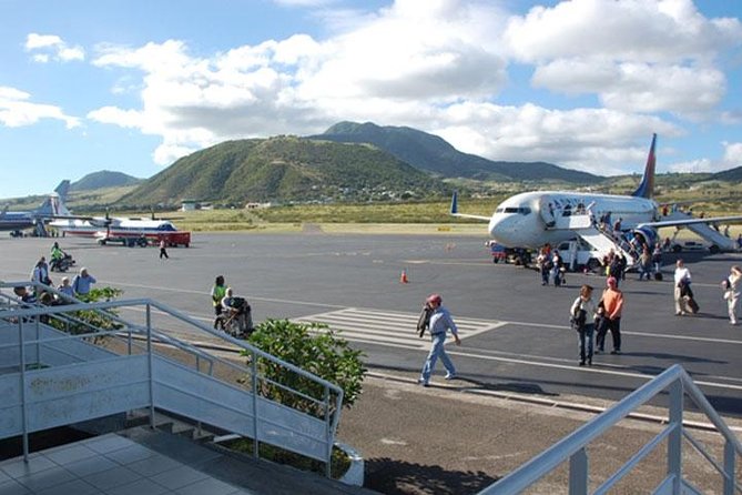 Private Airport Transfers to St. Kitts Marriott and Frigate Bay. - From Golden Rock Airport to Frigate Bay