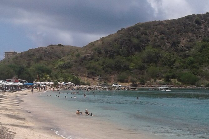 St Kitts luxury private tours - The beach stop changes the pace