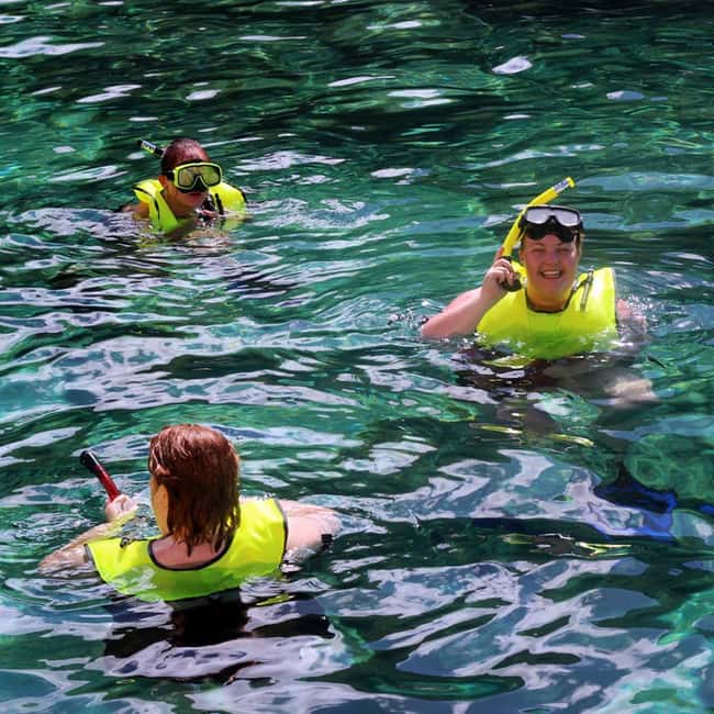 St Kitts Mini Speedboat and Snorkel Tour - What makes this St Kitts speedboat tour worth considering