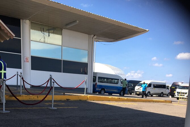 St Kitts & Nevis Airport Roundtrip Transfers - Getting Through St Kitts Airport
