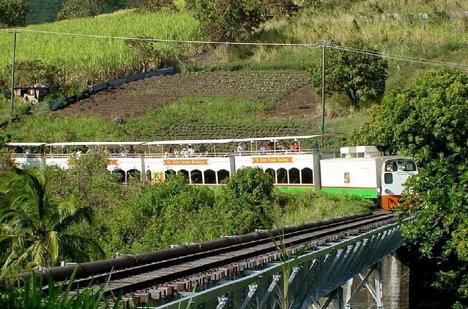 St.Kitts Sugar Train Tour / Pick up & Drop-Off Included - Music, narration, and island drinks