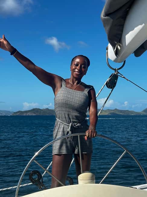 Two Islands One Paradise - Key points at a glance