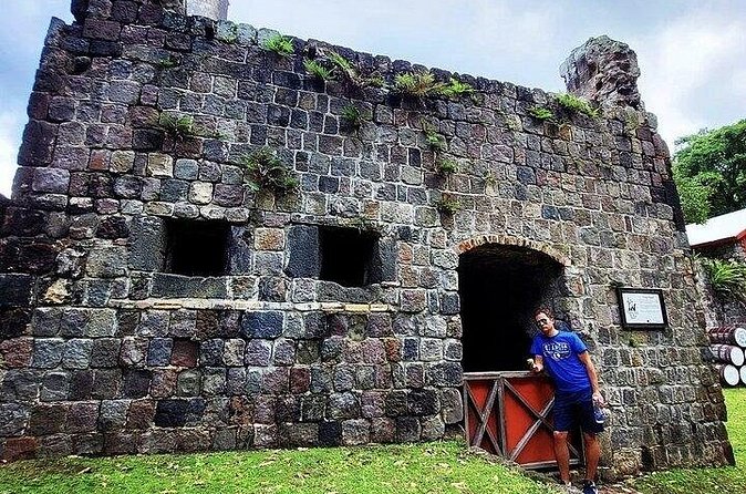 Wingfield Rainforest Adventure Hike and Caribelle Batik stop - The 68-square-mile panoramic tour